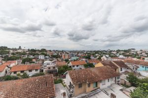 Image 14 - 215863