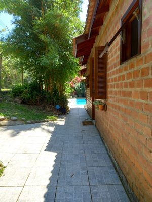 Image 18 - 215871