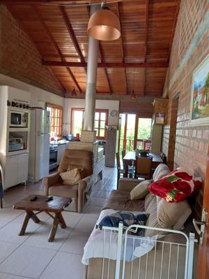 Image 1 - 215871