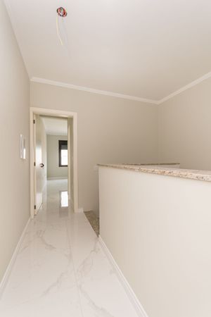 Image 13 - 215885