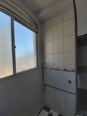 Image 5 - 215887
