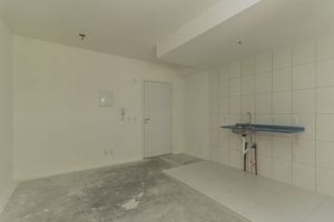 Image 3 - 215914