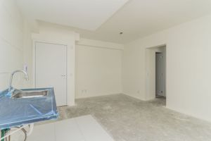 Image 18 - 216017