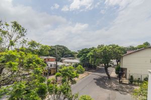 Image 37 - 216101