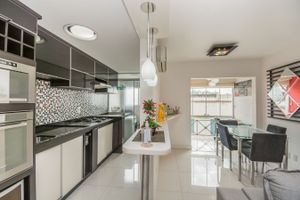 Image 20 - 216115