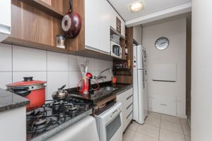Image 16 - 216207