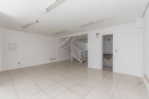 Image 2 - 216327