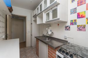 Image 10 - 216345