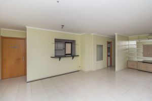 Image 3 - 216355