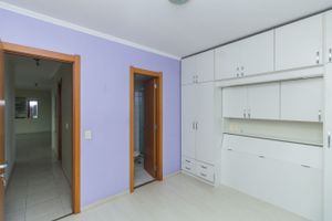 Image 12 - 216355