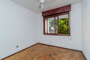 Image 4 - 216479