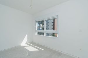 Image 15 - 216484