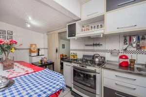 Image 32 - 216526