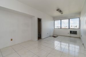Image 7 - 216574