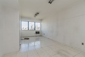 Image 8 - 216574