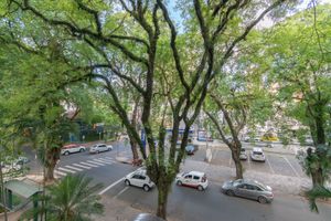 Image 3 - 216599