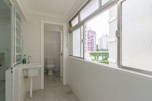 Image 13 - 216599