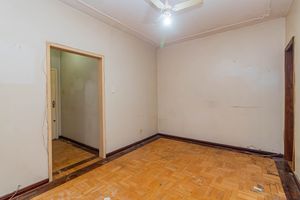 Image 4 - 216612