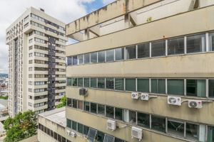 Image 16 - 216622