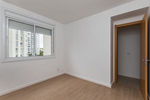 Image 13 - 216623
