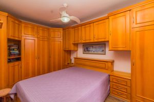 Image 15 - 216644