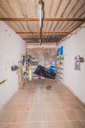 Image 30 - 216644