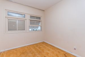 Image 15 - 216649