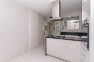 Image 19 - 216649