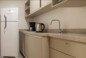 Image 8 - 216660