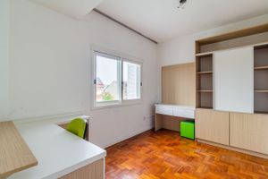 Image 37 - 216757