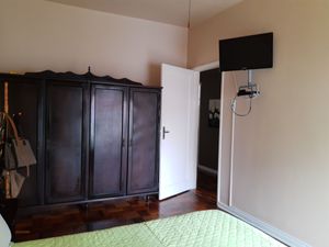 Image 19 - 216788