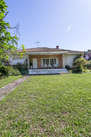 Image 17 - 216870
