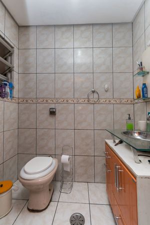 Image 7 - 216901