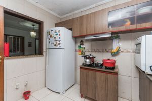 Image 17 - 216901
