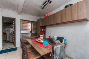 Image 18 - 216901