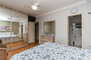 Image 15 - 216921