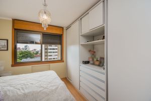 Image 21 - 216922