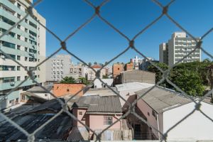 Image 16 - 216973