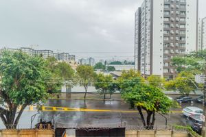 Image 7 - 217133