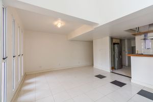 Image 7 - 217213
