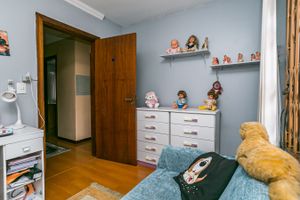 Image 15 - 217237