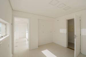 Image 19 - 217249