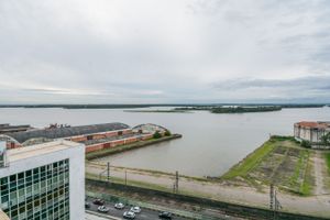 Image 2 - 217285
