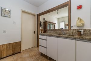 Image 35 - 217316