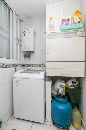 Image 21 - 217394