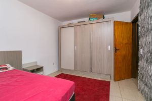 Image 4 - 217438