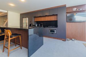 Image 40 - 217526