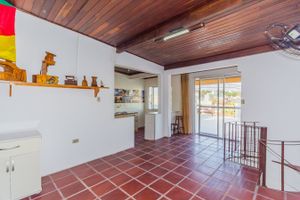 Image 23 - 217544