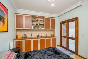 Image 17 - 217577