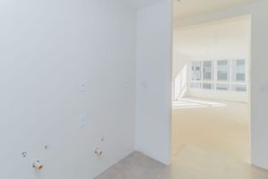 Image 13 - 217592